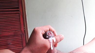 corrida en camara lenta mientras veo hentai