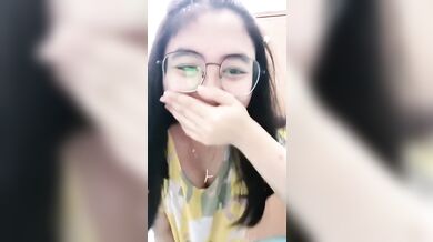 Bokep Viral miss piyu daster kuning