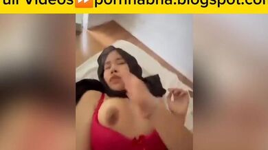 Tanteu Jilbab Sampai Merem Melek