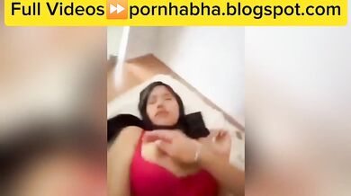Tanteu Jilbab Sampai Merem Melek