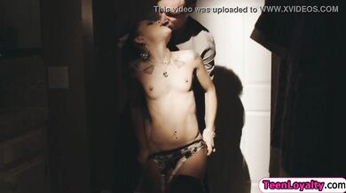 Skinny Holly Hendrix Fucked In The Ass Porn