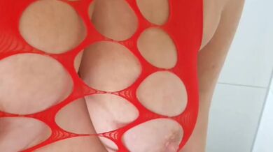 Tessa: Tits & Toilets | Tessa is teasing