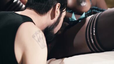 Super Dramatic Real Estate Babe Fuck For House Deals - Osa Lovely