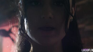 Ultimacy Episode 3. The Workout : Eliza Ibarra