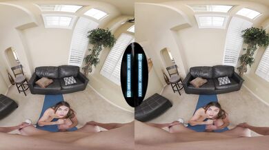 Hot Yoga Instructor SELINA BENTZ Seduces You