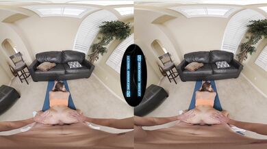 Hot Yoga Instructor SELINA BENTZ Seduces You