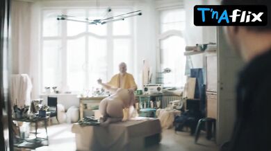 Agata Wisniewska Sexy Scene in Warszawianka