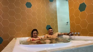 I invite my best friend to the jacuzzi and we fuck hard