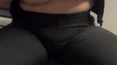 Goddessx Rubs Her Wet Pussy & Squirts Rough - Solo Masturbation