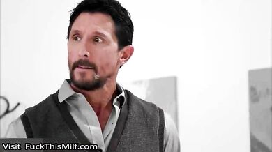 Pervert Neighbour Marcus London CAUGHT on PAWG Skylar Vox!