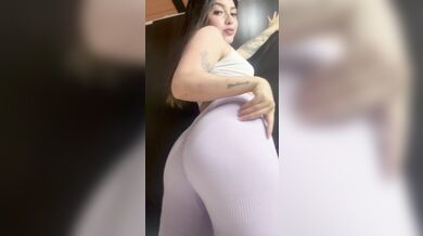 I got a hardcore fuck for being dressed like a Colombian whore