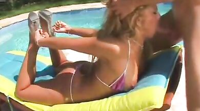 Deep Throat Sarah James