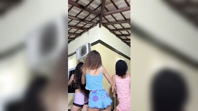 Blogueira E Amigas Na Putaria ???????? - #01