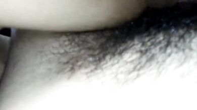 Horny Teens Fuck In Car
