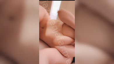 Tiny body, big jiggles