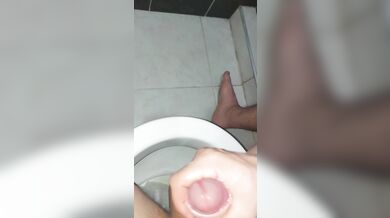 Vengan y tragen también mi deliciosa leche