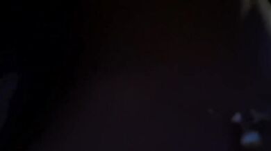 ESTA HERMOSA FLAQUITA ESTABA SOLA EN EL PARK (escucha como la convenzo para hacerlo en público)