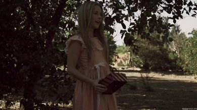 Lilly Ford Isn't Afraid of Clowns