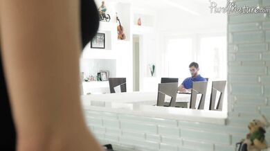 Cheating Asian Wife Kalina Ryu gets Creampied by the Handyman