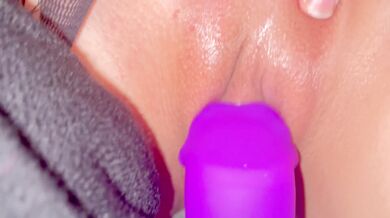 برام دیلدو شارژی فرستادن منم خودم آن ارگاسم رسوندم / مکالمه فارسی/ آه و ناله