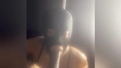 Passionate Throat in 4K