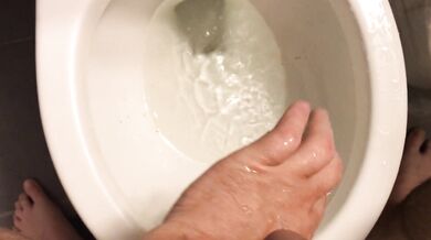 Fan Request - Power Pissing on my Hand