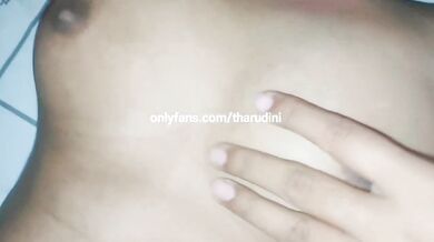 ක්ලාස් පාටියේ කෙල්ල මෝලෙන් ඉන්නේ (සිංහල වොයිස්) කැරී බේරෙනකන් - Sri Lankan party sex 1st date sex