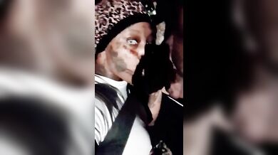 Don't EVER put ya hands on my HEAD (ihateTHAT)