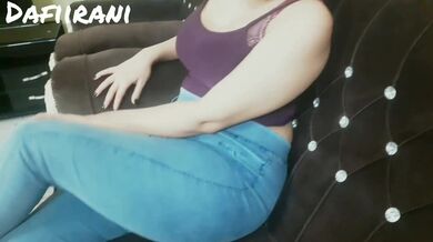 دوست د.ختر دوستمو دعوت کردم خونه ام گفت کیر دوستم کوچیکه ارضاش نمیکنه و...سکس داستانی(مکالمه فارسی)