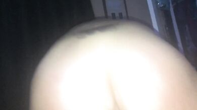 I NEED MY COWGIRL HAT WITH ME - CAUSE I LOVE ❤️ TO RIDE ???? ANY FAT ONES OUT THERE ?