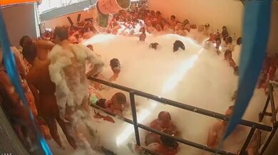 French Swingers Club 4