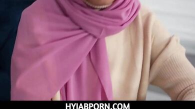 HyjabPorn - Bianca Bangs had sex with Nicky Rebel while she wears her hijab porn