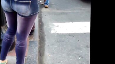 Hot sexy ass and feet