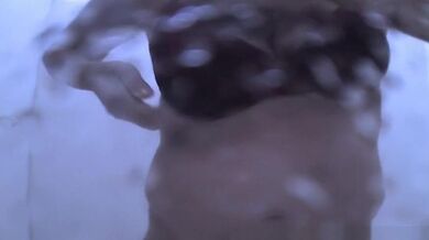 Fantastic Beach, , Changing Room Clip Full Version