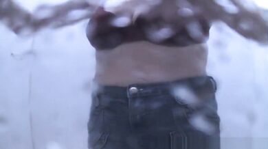 Fantastic Beach, , Changing Room Clip Full Version