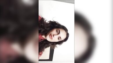 Cooolage Girl Send Snap With Bf