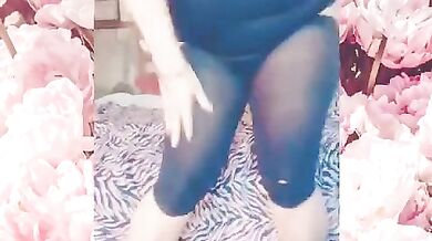 Dancing in my heels. Country music