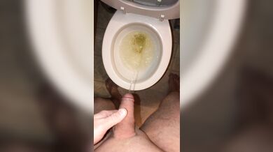 Pissing For You