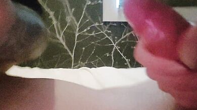 Wife Finishes Hubby With Her Mouth. Real Amateur Couple Homemade. CUM. CUMSHOT