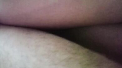 cogida en hotel mientras se toca