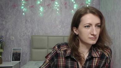 Afghan amateur babe flashing tits on solo webcam show