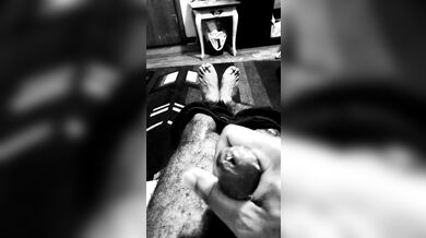 GRANDKLASS 1 nite 2 nuts