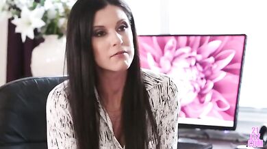 India Summer Loves Sara Luvv's Soft Feet