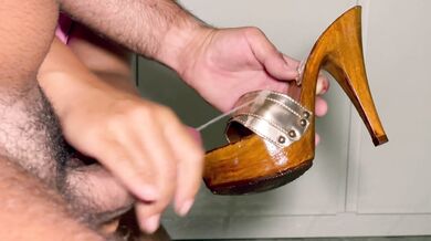 please cum on my new gold heels - HD