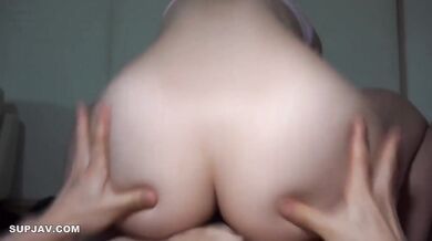 Mom And Not Aunt Who Came To Stay At My House Living Alone. It Feels Good To Hit My Not Aunt's Ass With My Relatives Sleeping Next To Me! It Seems That My Not Aunt Also Noticed And Got Excited When She Got Horny And Got Horn