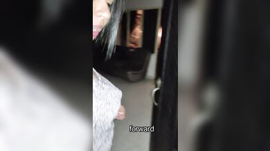 salgo del trabajo y busco puta