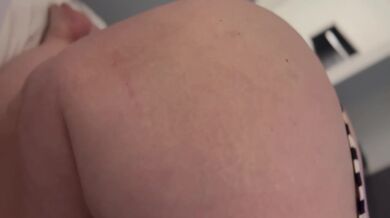 G-STRING MALFUNCTION...OH SNAP!