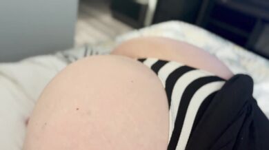 G-STRING MALFUNCTION...OH SNAP!