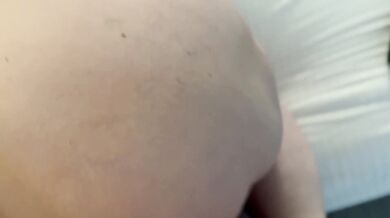 G-STRING MALFUNCTION...OH SNAP!