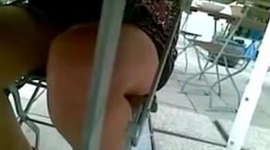 Upskirt (fake) 19 Yearsold